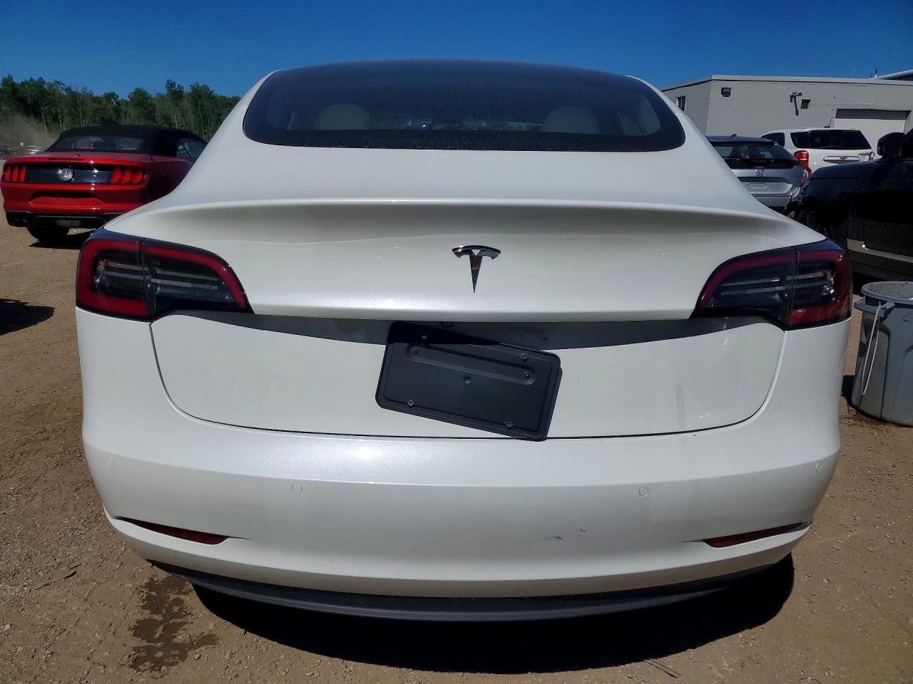 2019 Tesla Model 3 - Фото 6