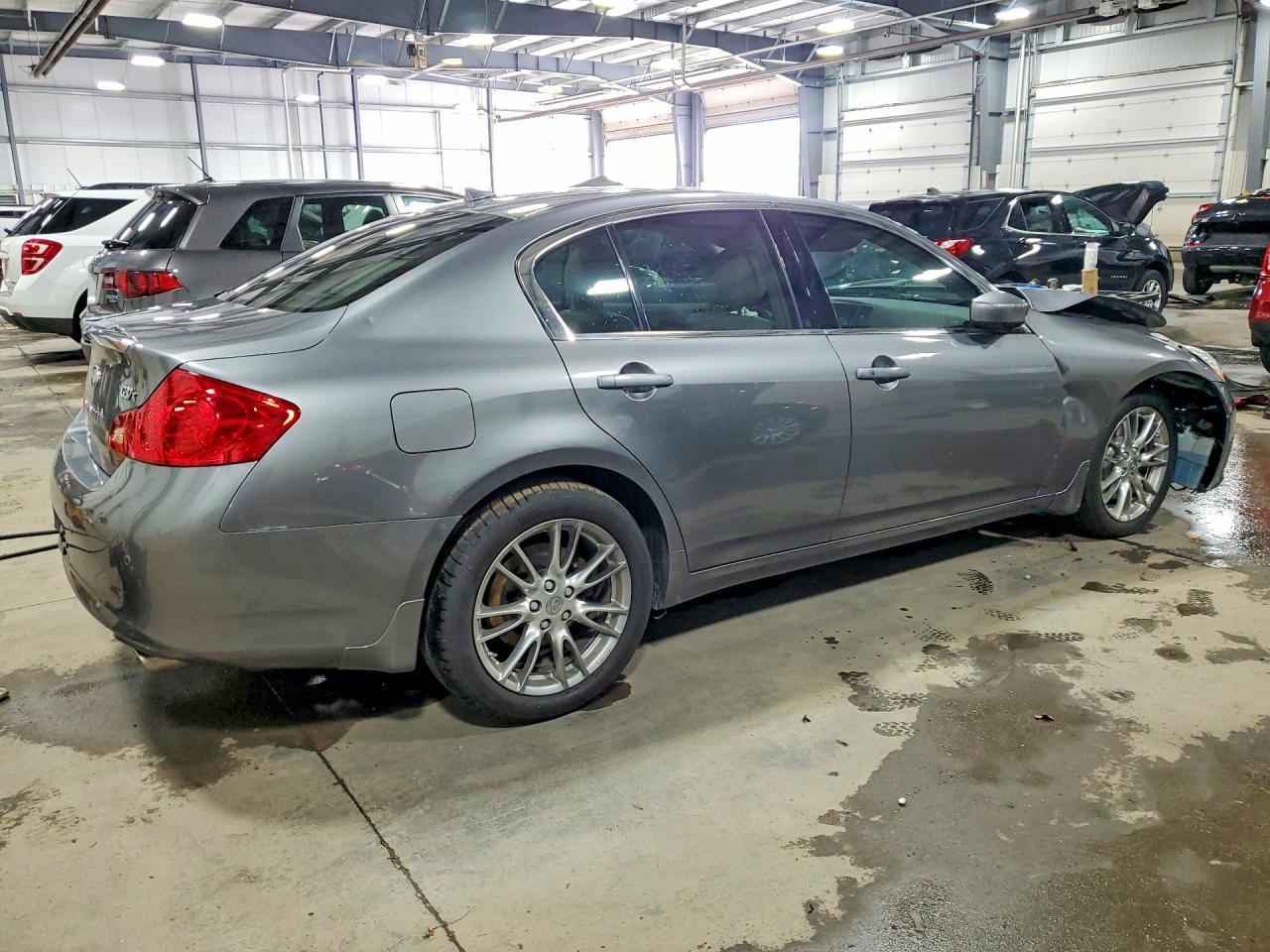 2012 Infiniti G37 Sedan X - Image 3