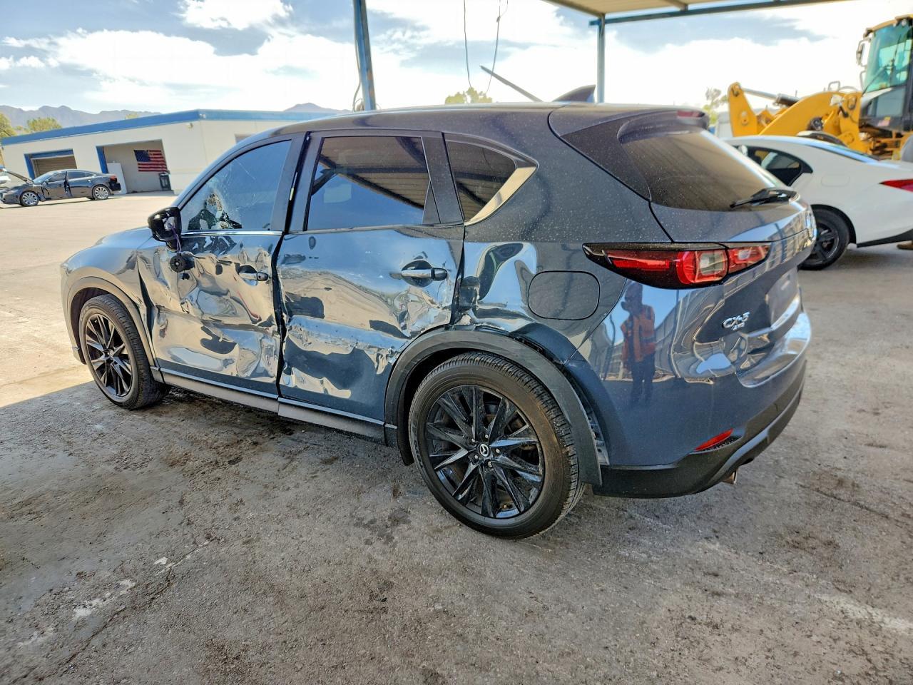 2023 Mazda Cx-5 Preferred - Фото 2