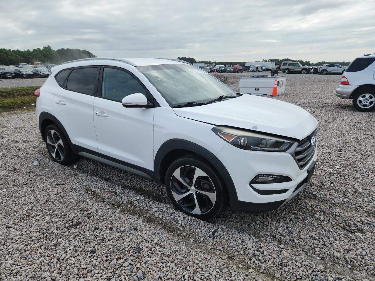 2017 Hyundai Tucson Sport - Фото 4