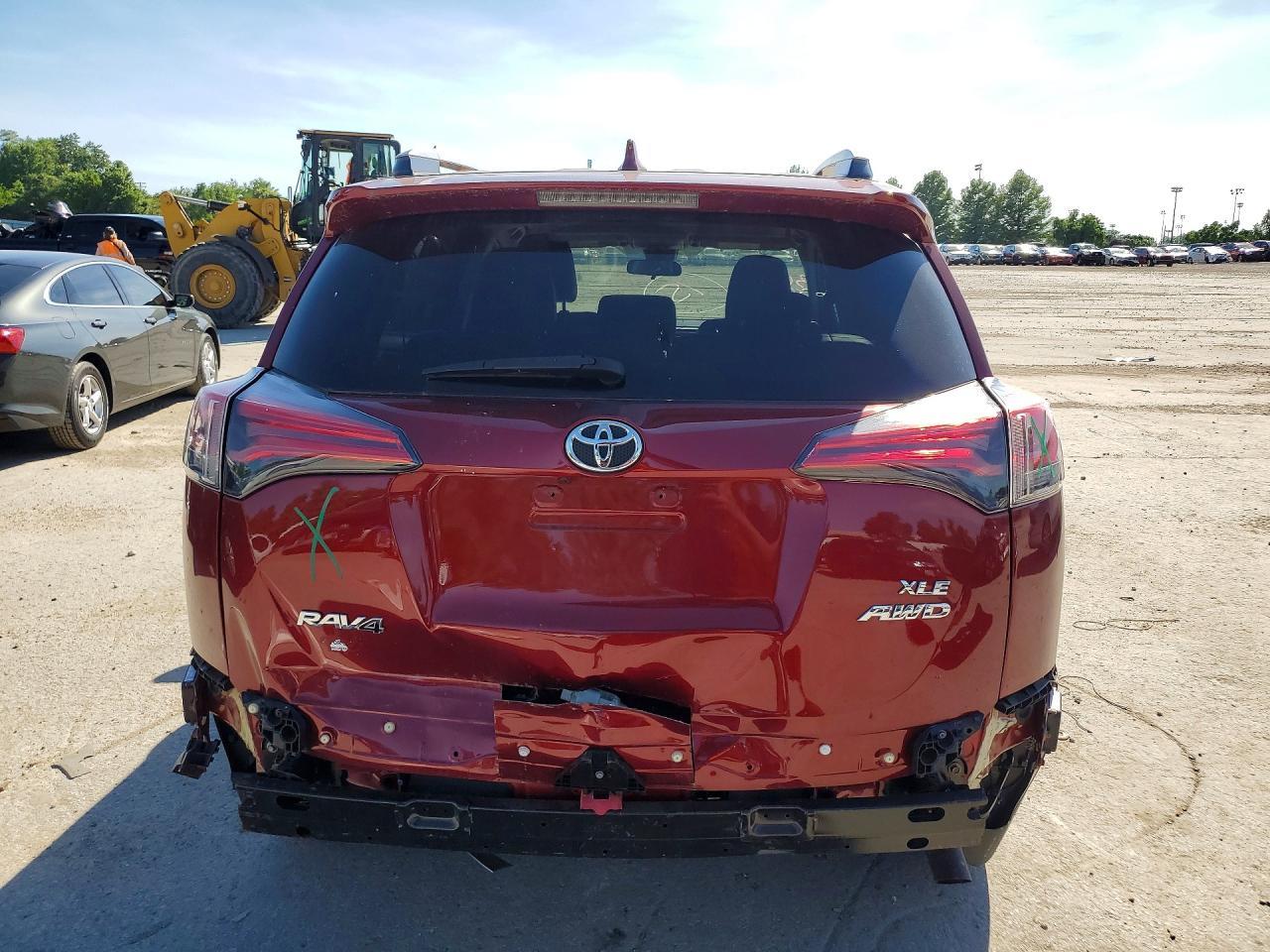 2018 Toyota Rav4 Xle - Фото 6