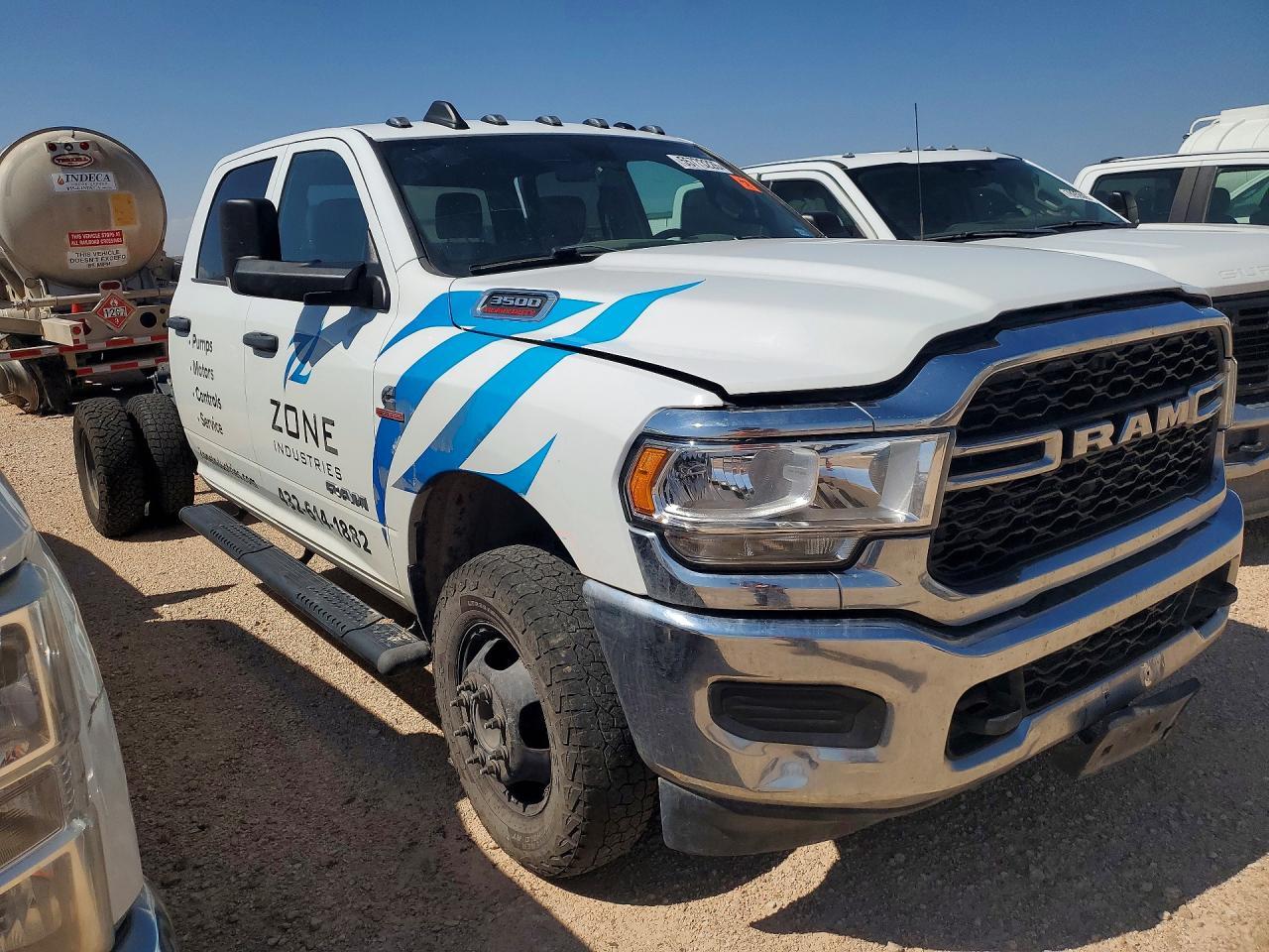 2022 Ram 3500 - Фото 4