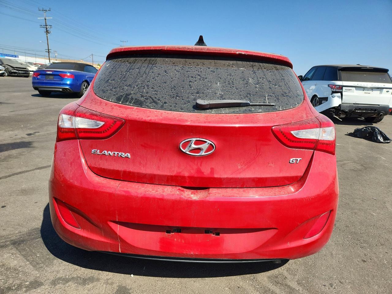 2016 Hyundai Elantra Gt Base - Image 6