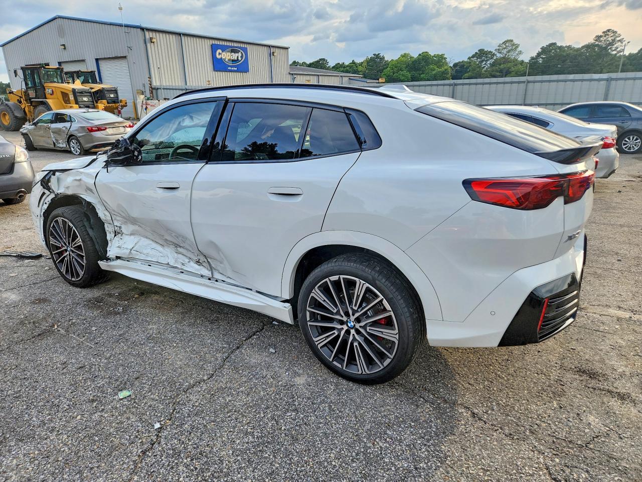 2025 BMW X2 xDrive28I - Фото 2