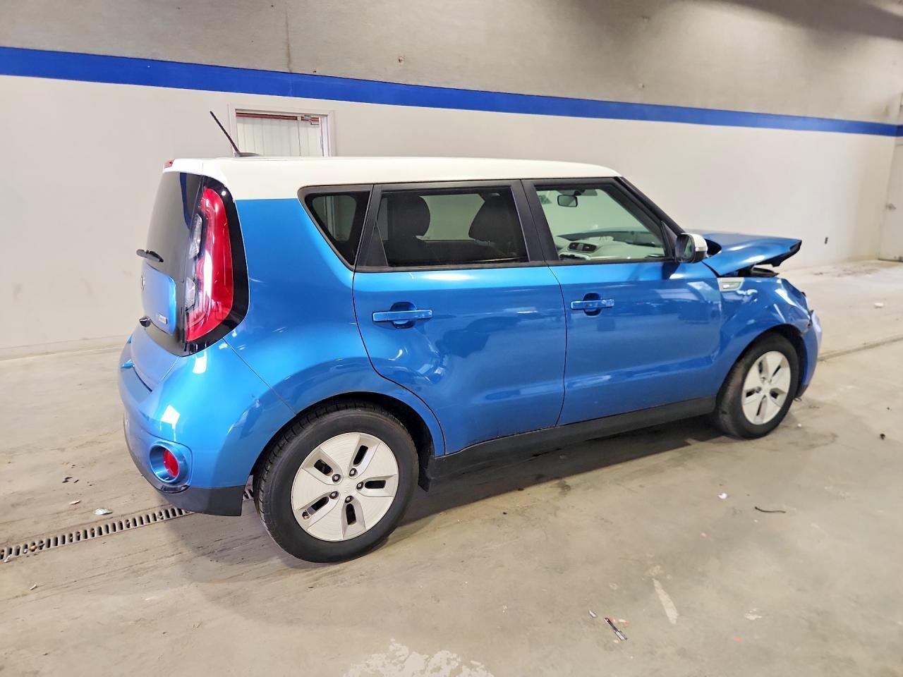 2016 Kia Soul Ev Base - Фото 3