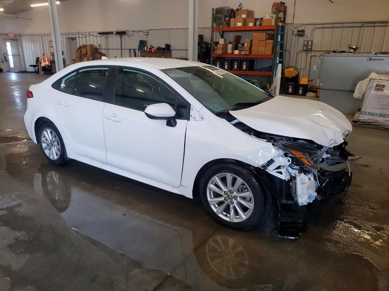 2024 Toyota Corolla Le - Фото 4