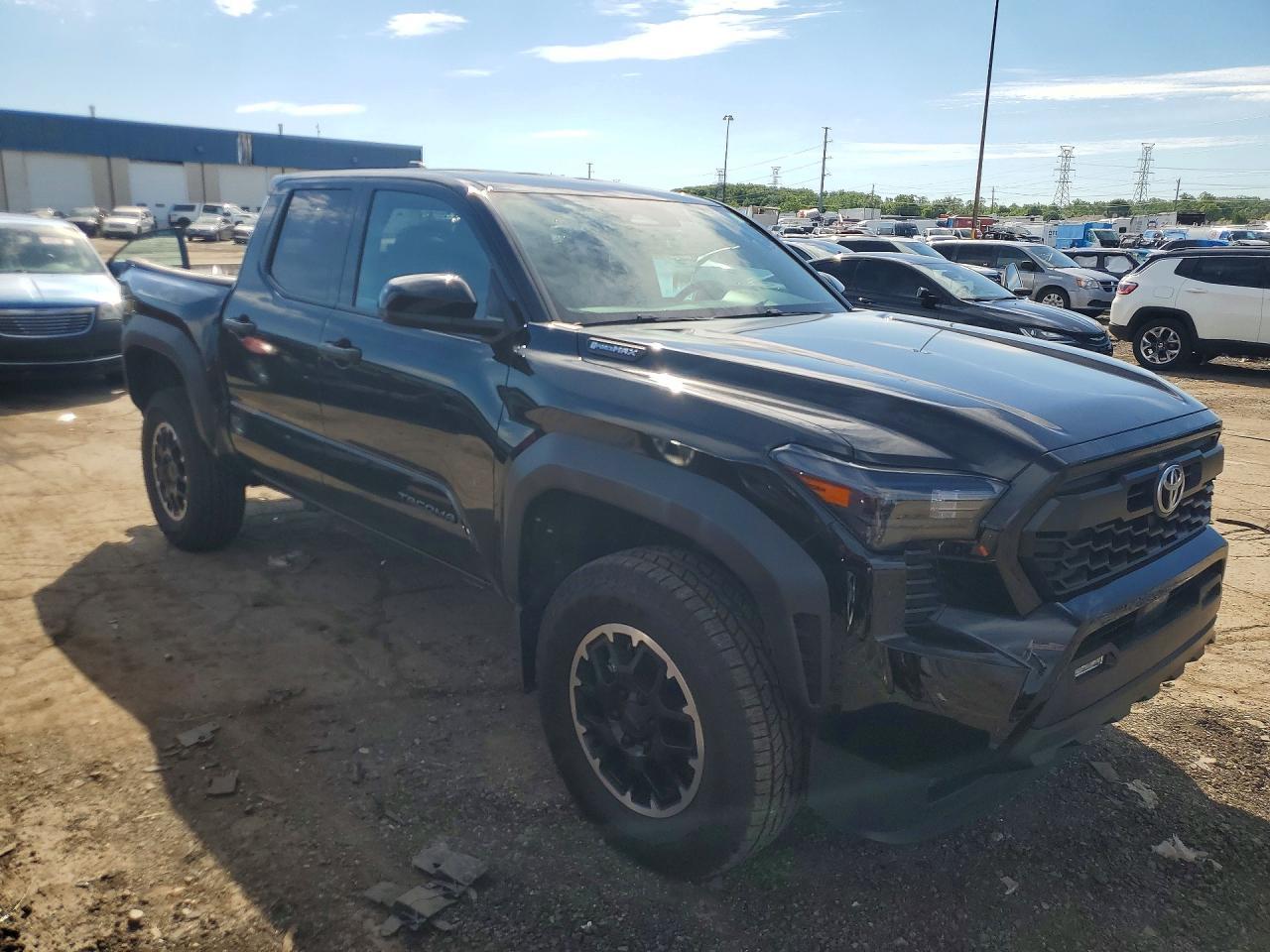 2025 Toyota Tacoma Trd Off-Road Hv - Image 4