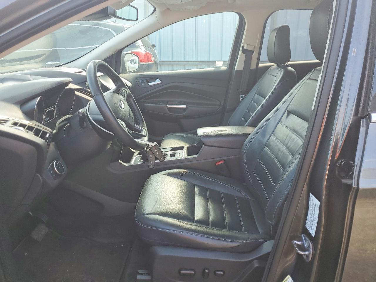 2018 Ford Escape Titanium - Image 7