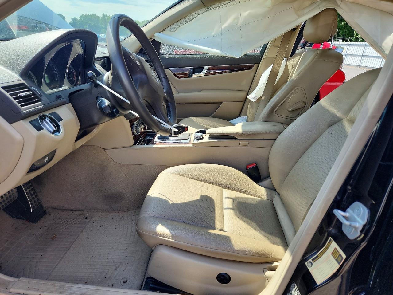 2011 Mercedes-Benz C 300 4Matic - Фото 7