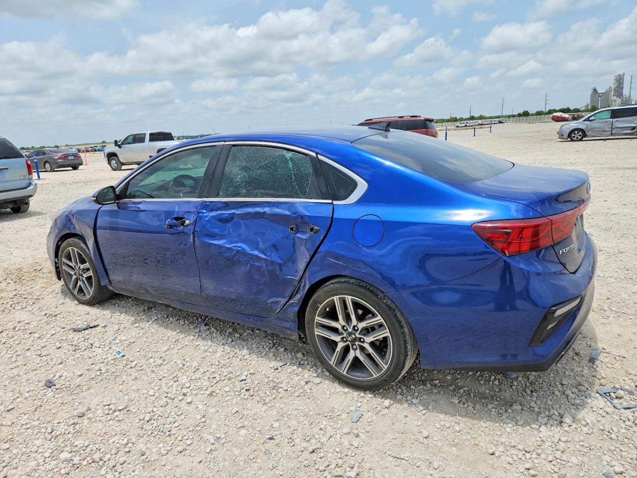 2020 Kia Forte Ex - Фото 2
