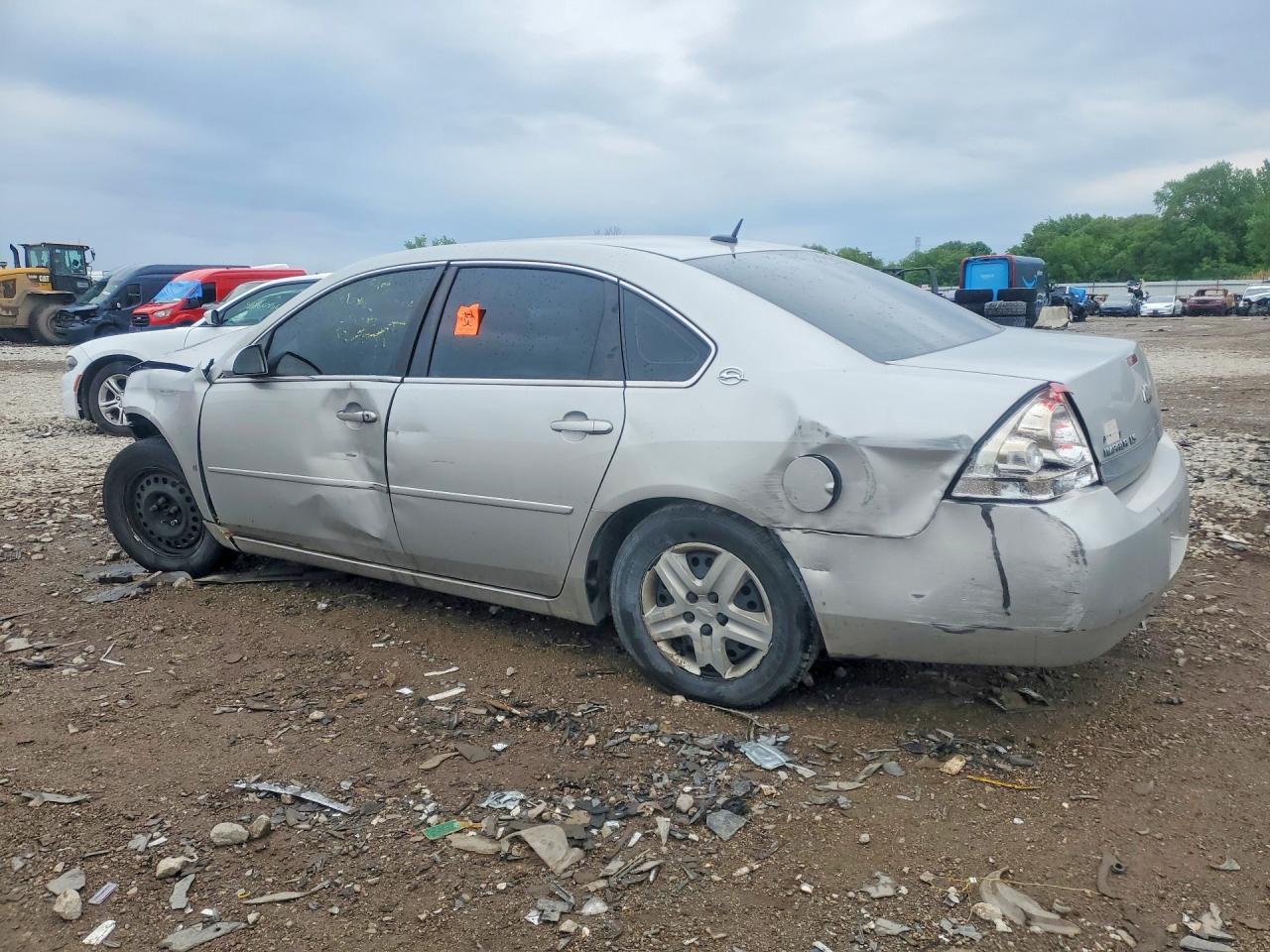 2008 Chevrolet Impala Ls - Image 2