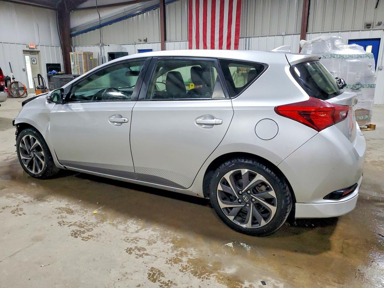 2016 Scion Im Base - Image 2
