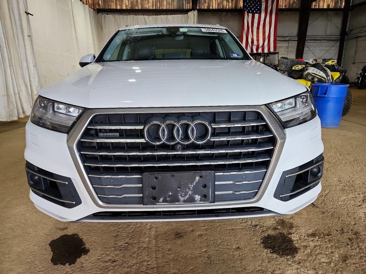 2019 Audi Q7 Premium Plus - Image 5