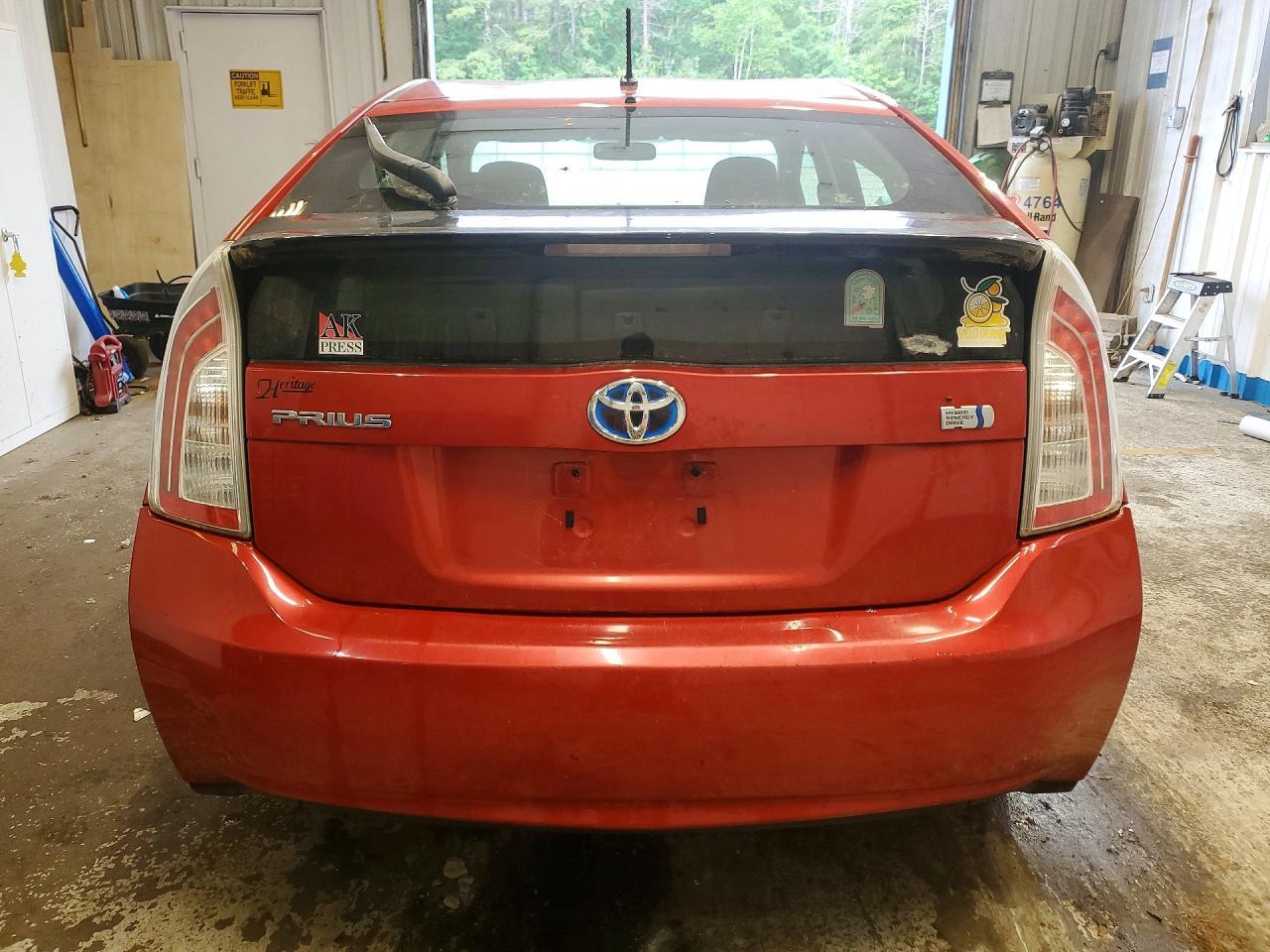 2013 Toyota Prius Two - Image 6
