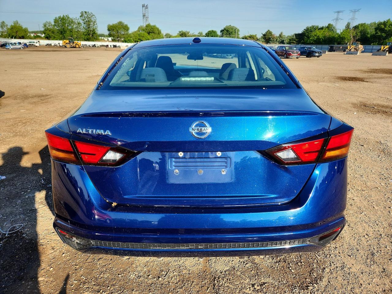 2019 Nissan Altima S - Фото 6