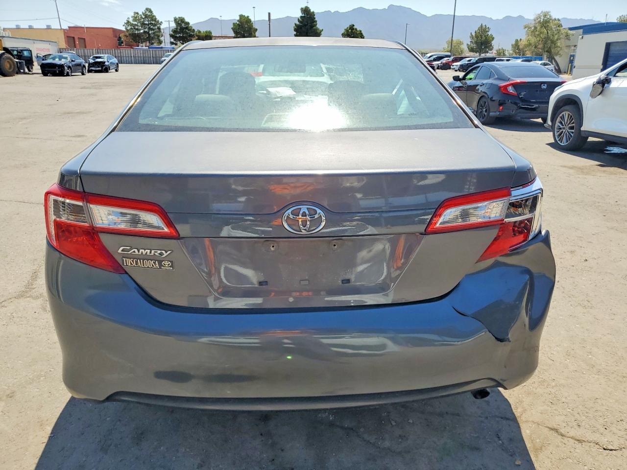 2013 Toyota Camry Std/Le/Xle/Se - Фото 6