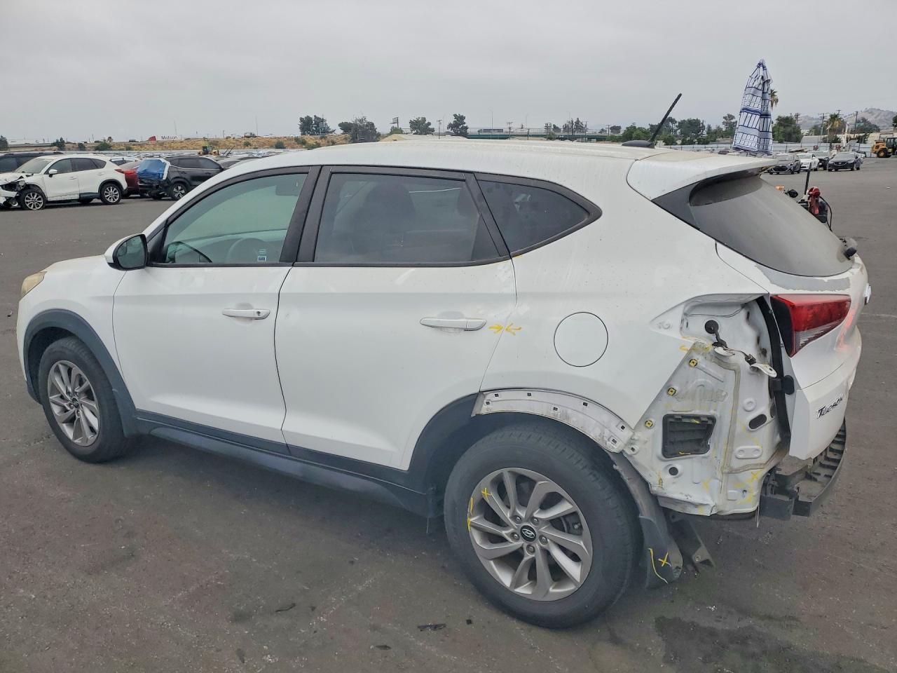 2016 Hyundai Tucson Se - Фото 2