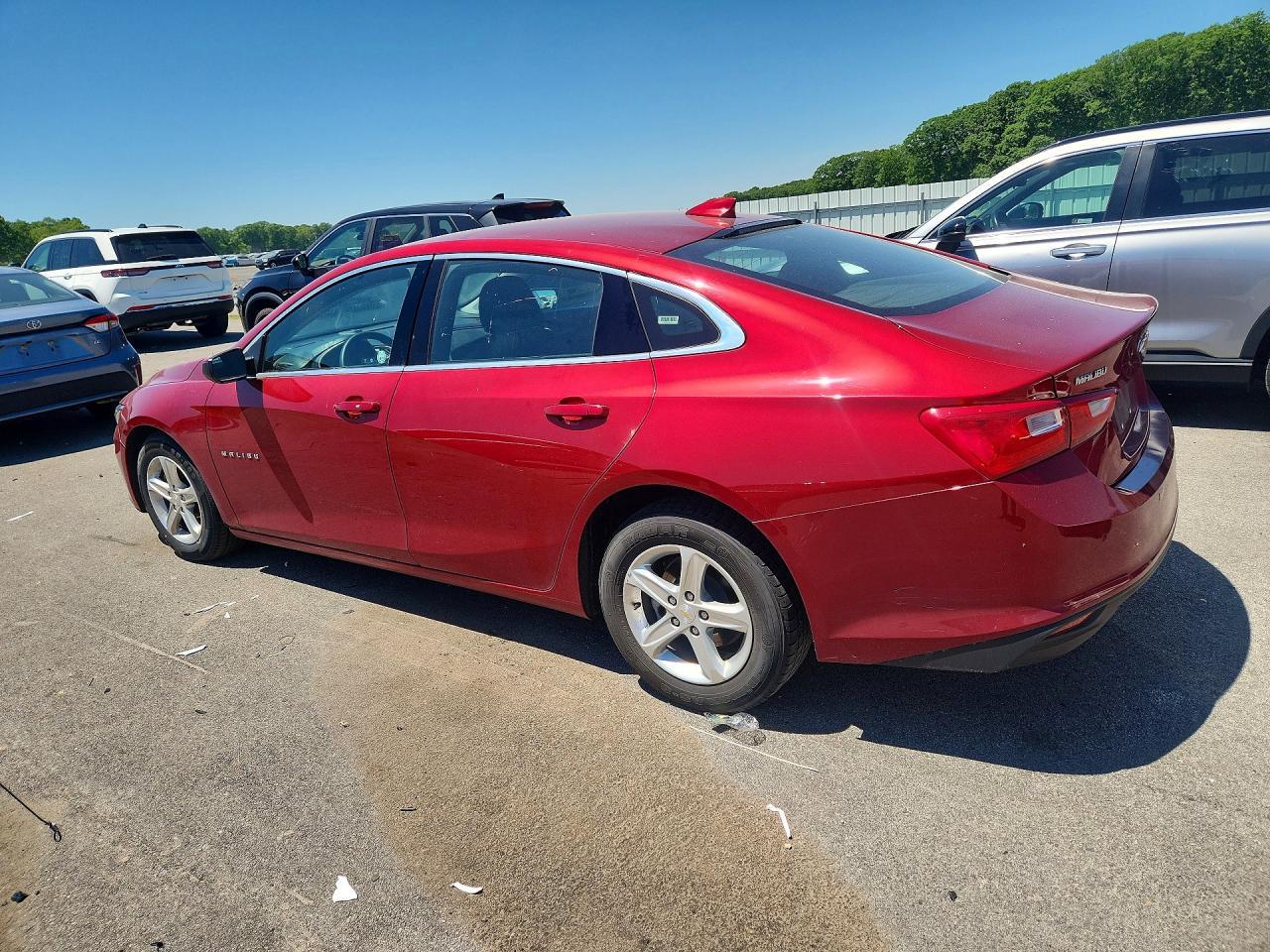 2024 Chevrolet Malibu Lt - Image 2