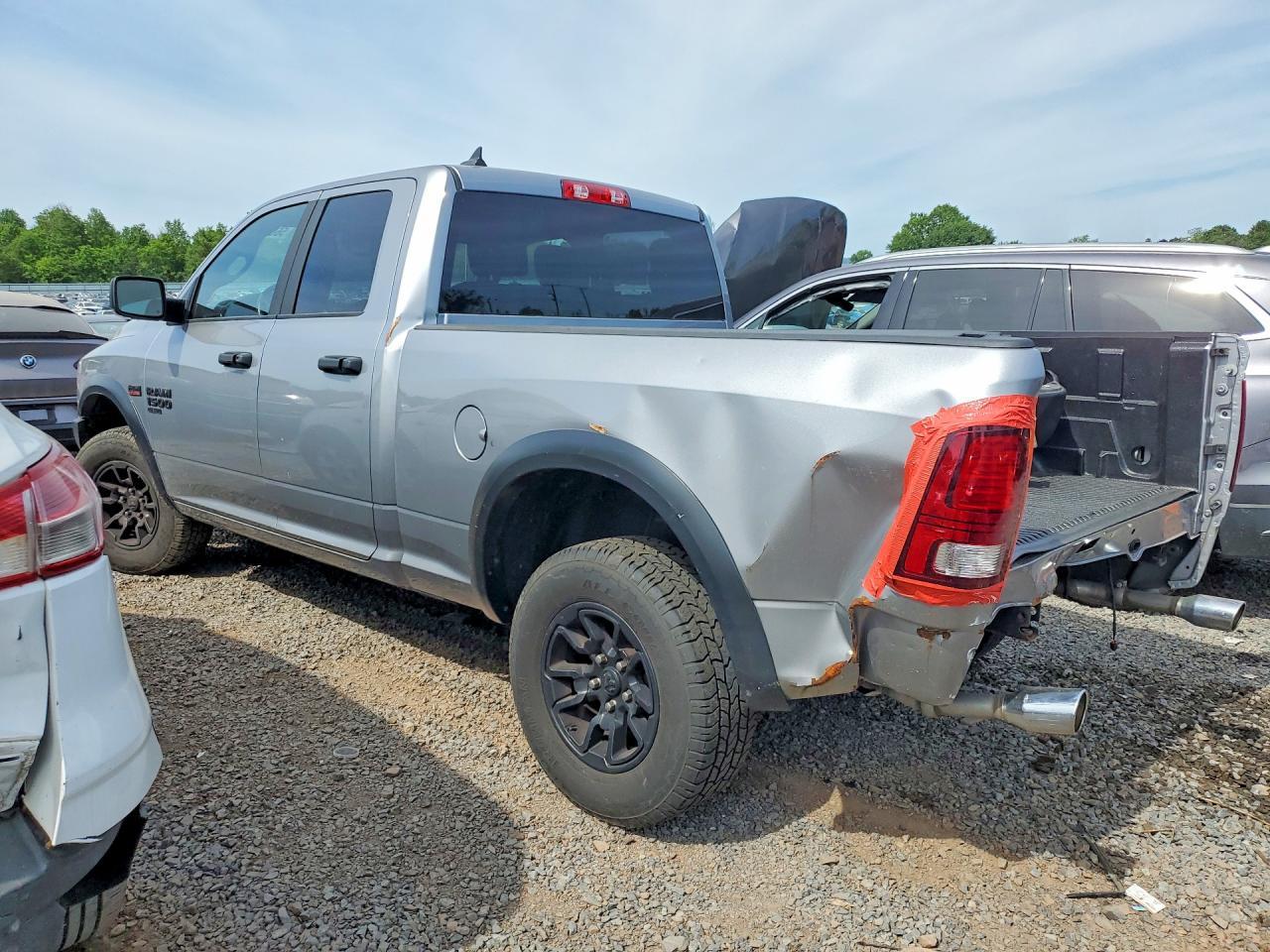 2021 Ram 1500 Classic Slt - Фото 2