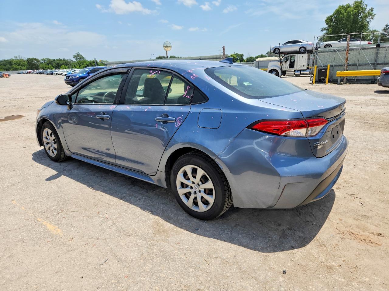 2022 Toyota Corolla Le - Фото 2