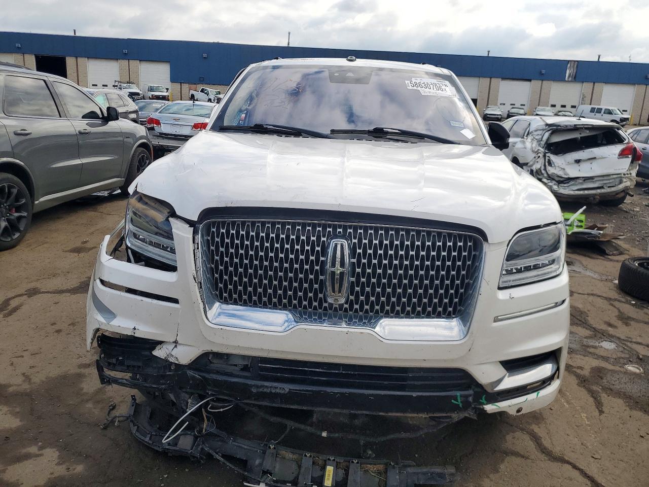 2019 Lincoln Navigator L Reserve - Фото 5