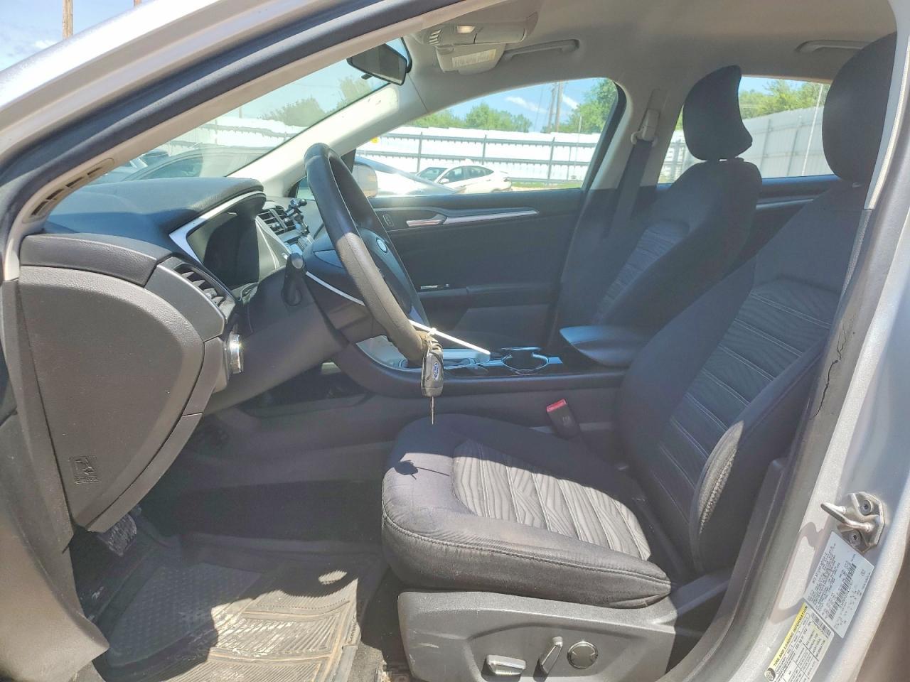 2016 Ford Fusion Se - Фото 7
