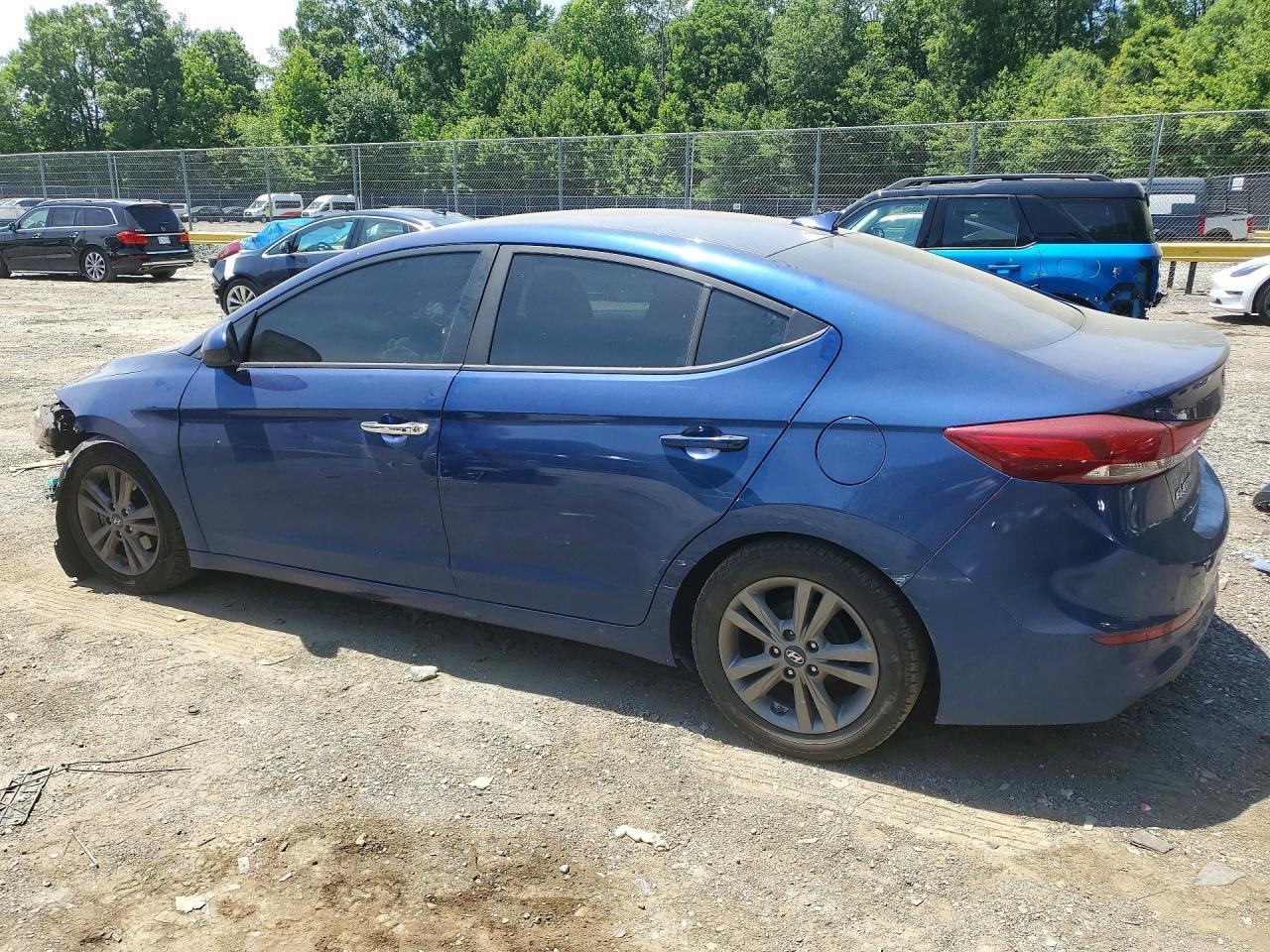 2017 Hyundai Elantra Se - Image 2