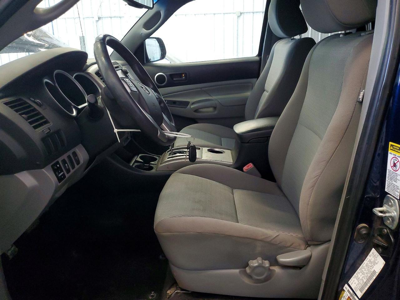 2013 Toyota Tacoma Access Cab - Image 7