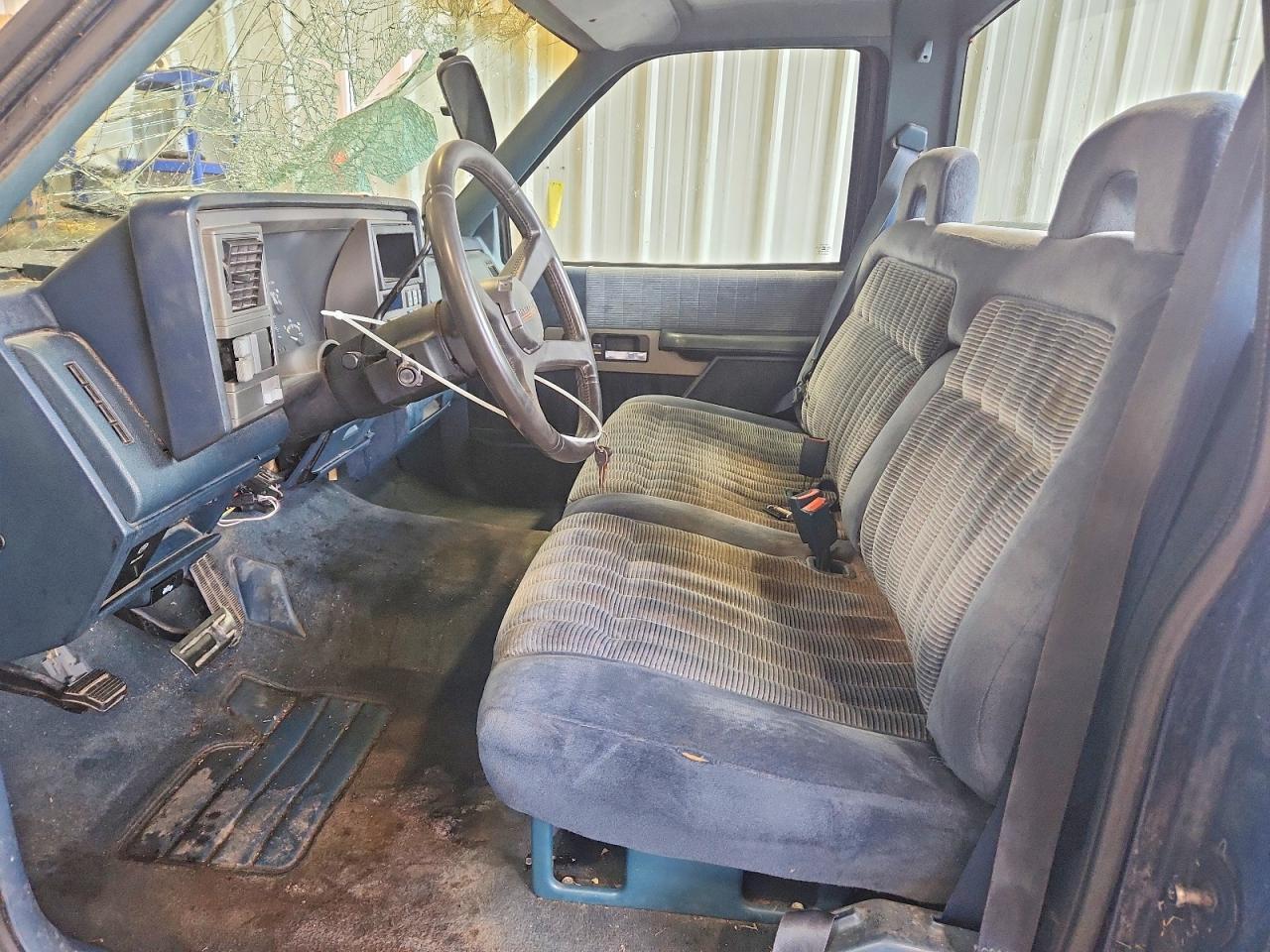 1994 Chevrolet Gmt-400 C1500 - Image 7