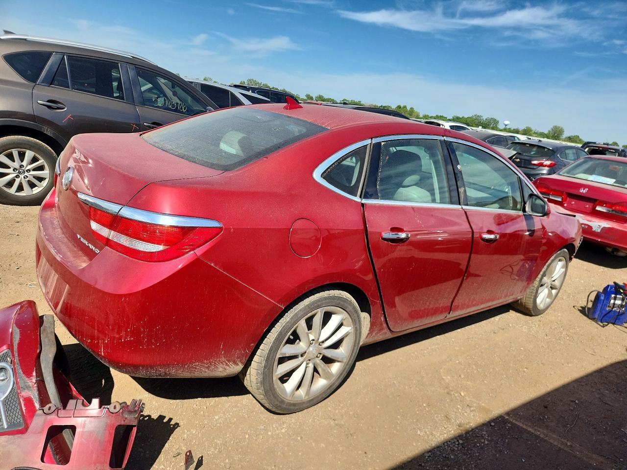2013 Buick Verano - Фото 3