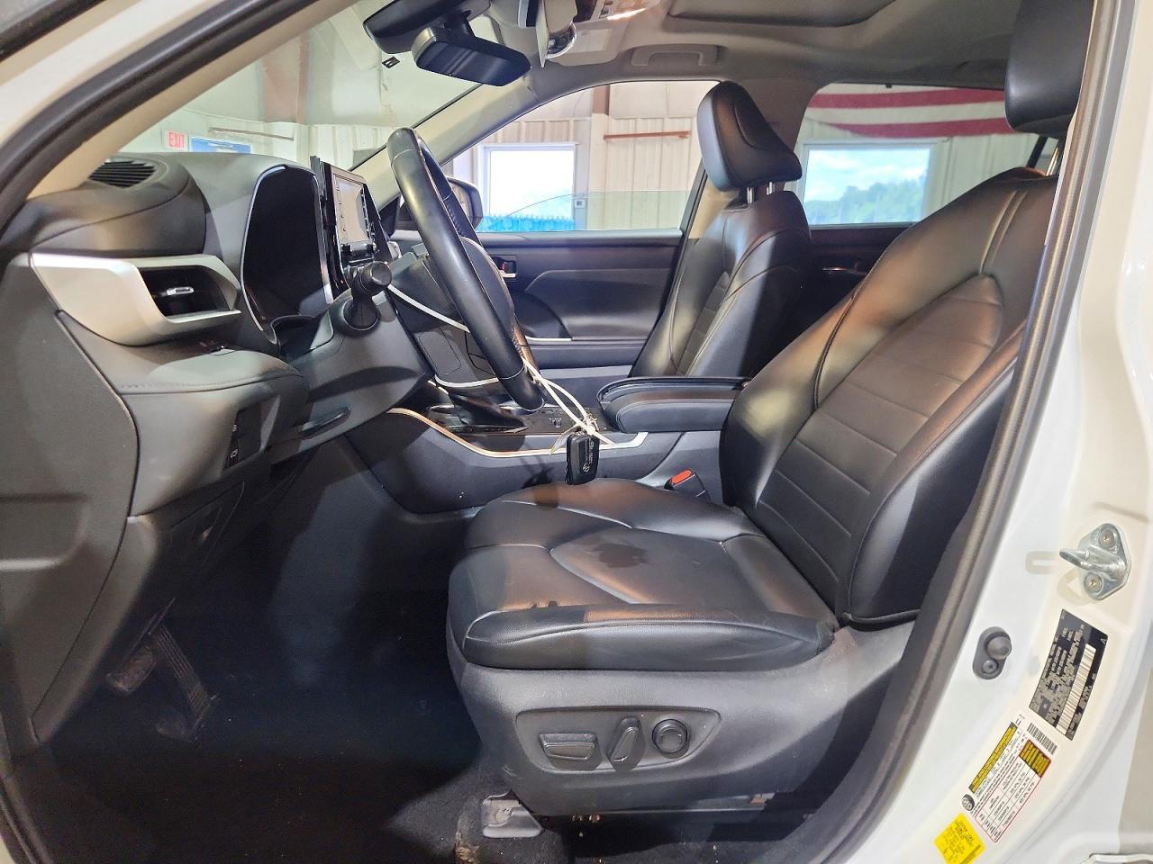 2022 Toyota Highlander Xle - Image 7