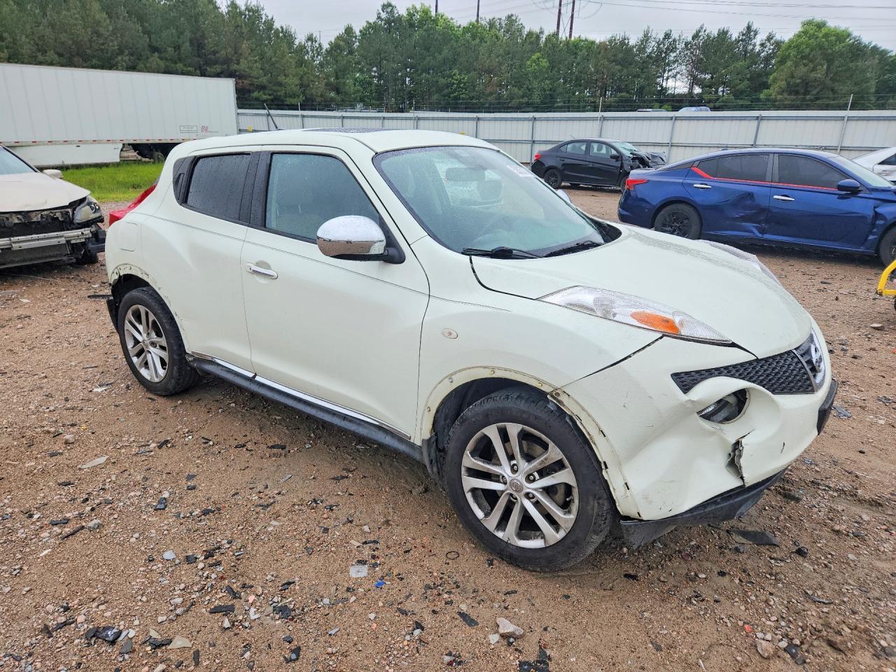 2012 Nissan Juke S - Фото 4