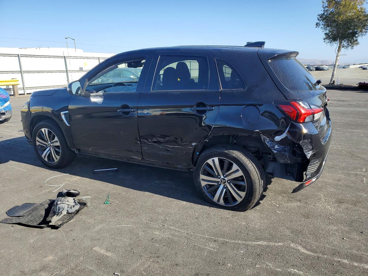 2021 Mitsubishi Outlander Sport Se - Фото 2