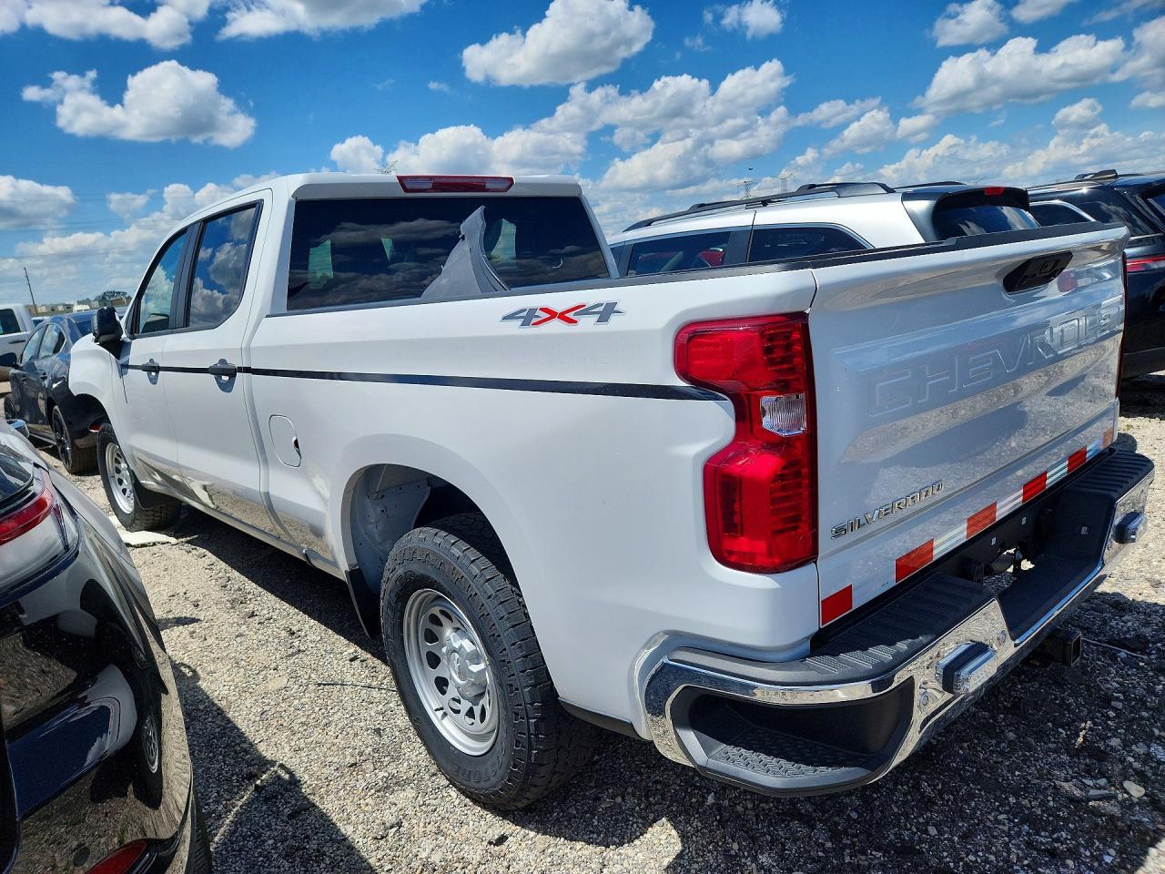 2025 Chevrolet Silverado K1500 - Image 2