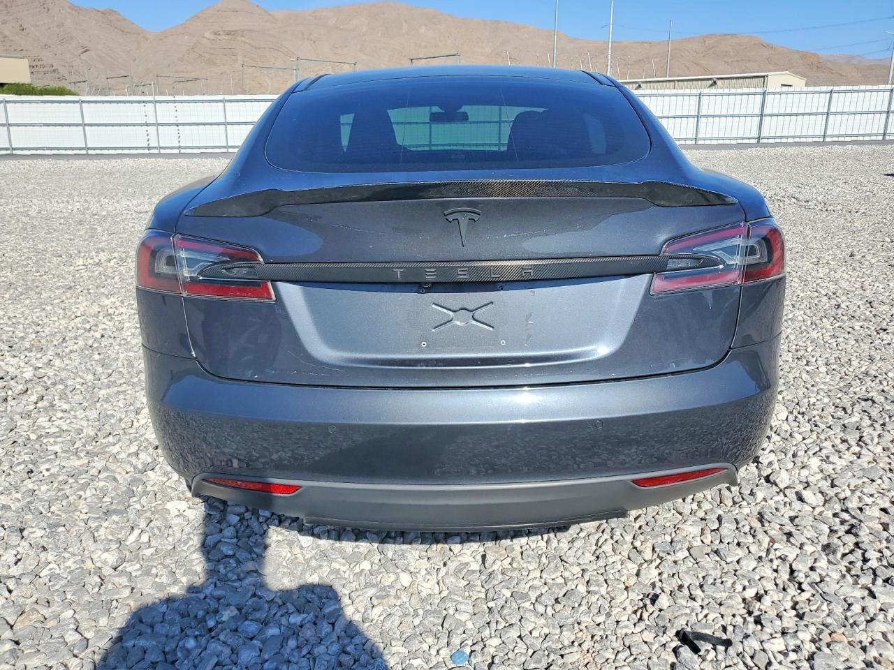 2014 Tesla Model S - Фото 6