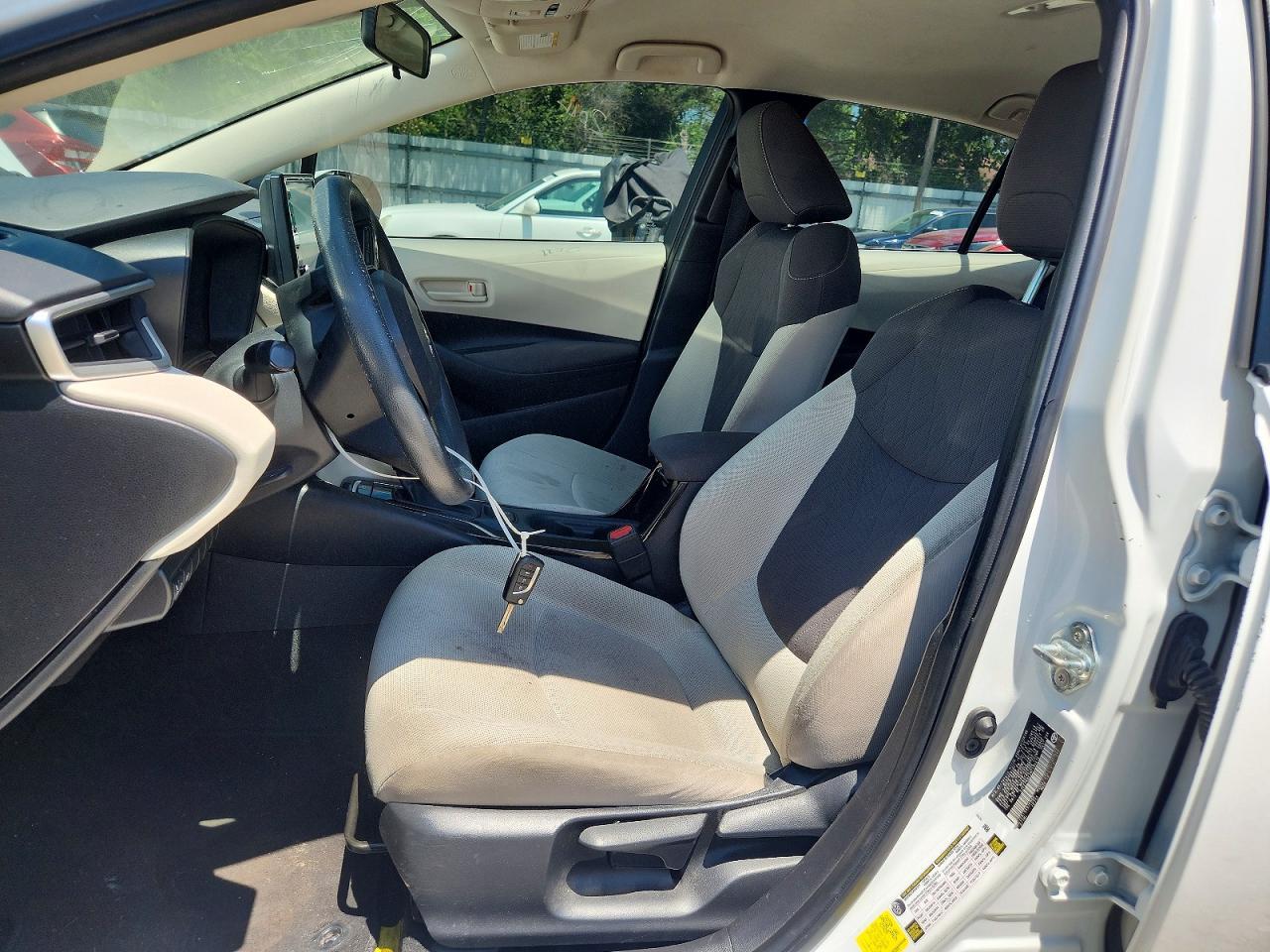 2022 Toyota Corolla Le - Image 7