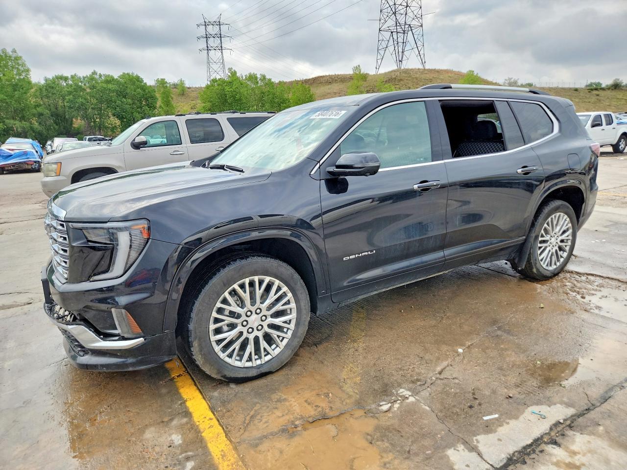 2025 GMC Acadia Denali