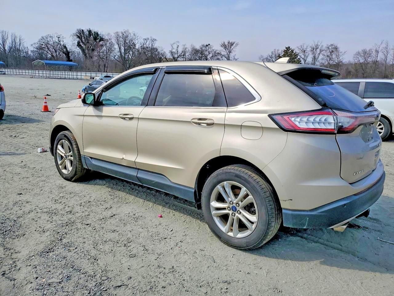2017 Ford Edge Sel - Image 2