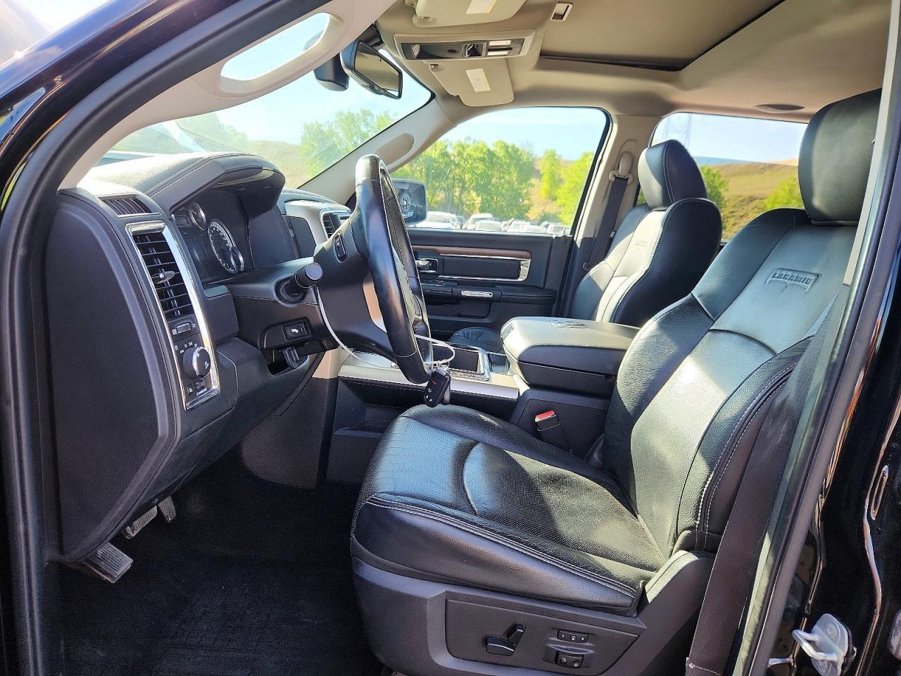 2014 Ram 1500 Laramie - Image 7