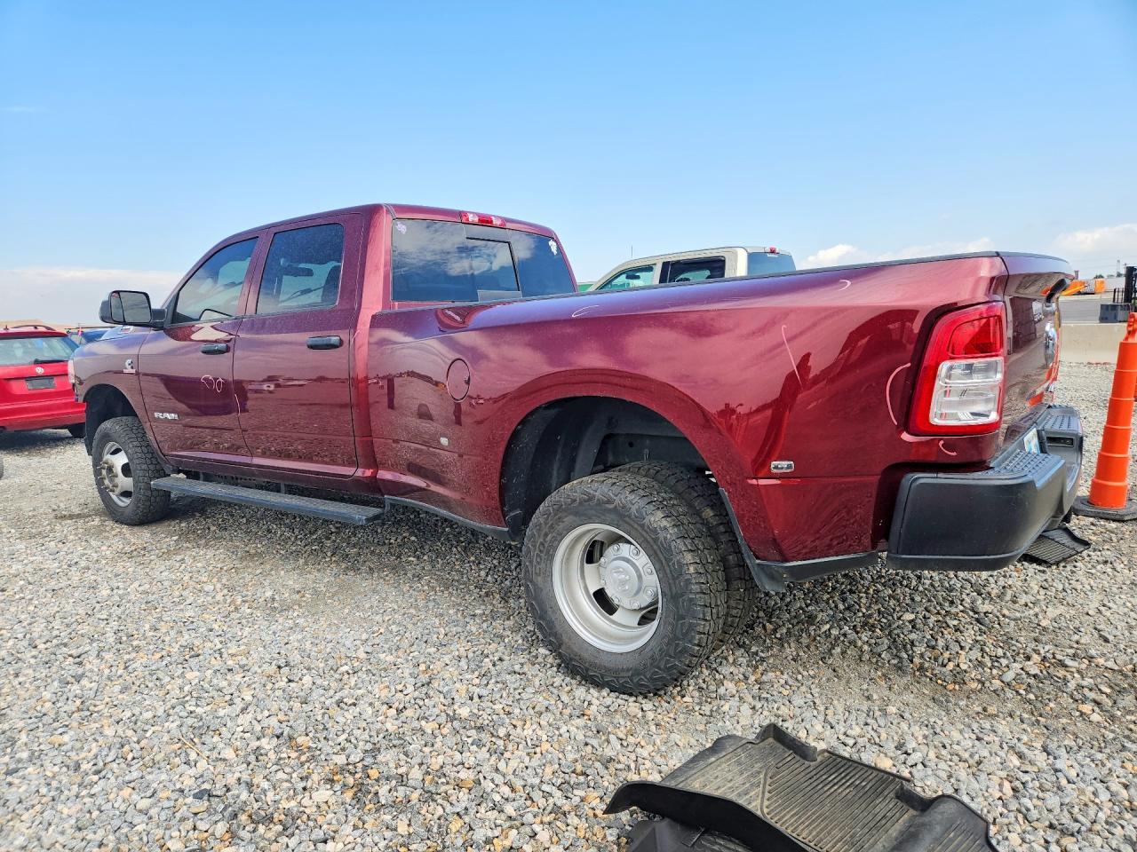 2020 Ram 3500 Tradesman - Фото 2