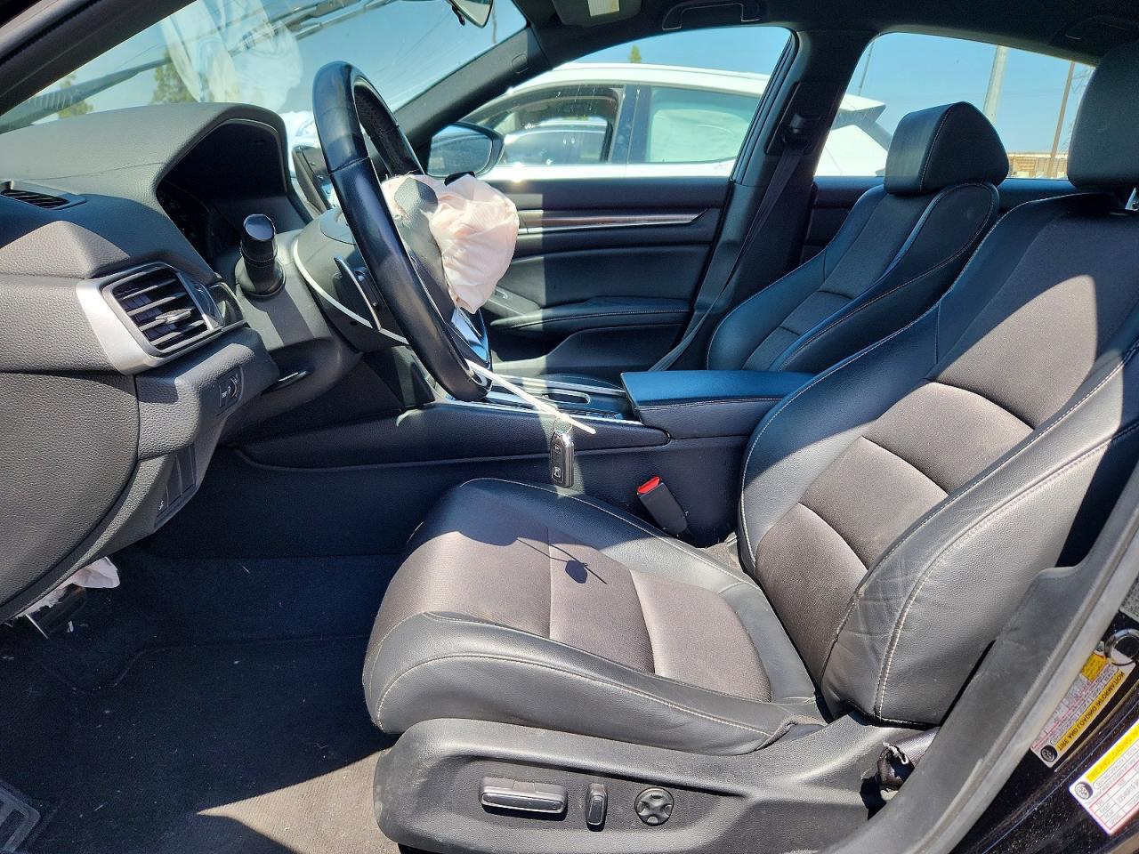 2022 Honda Accord Sport - Image 7
