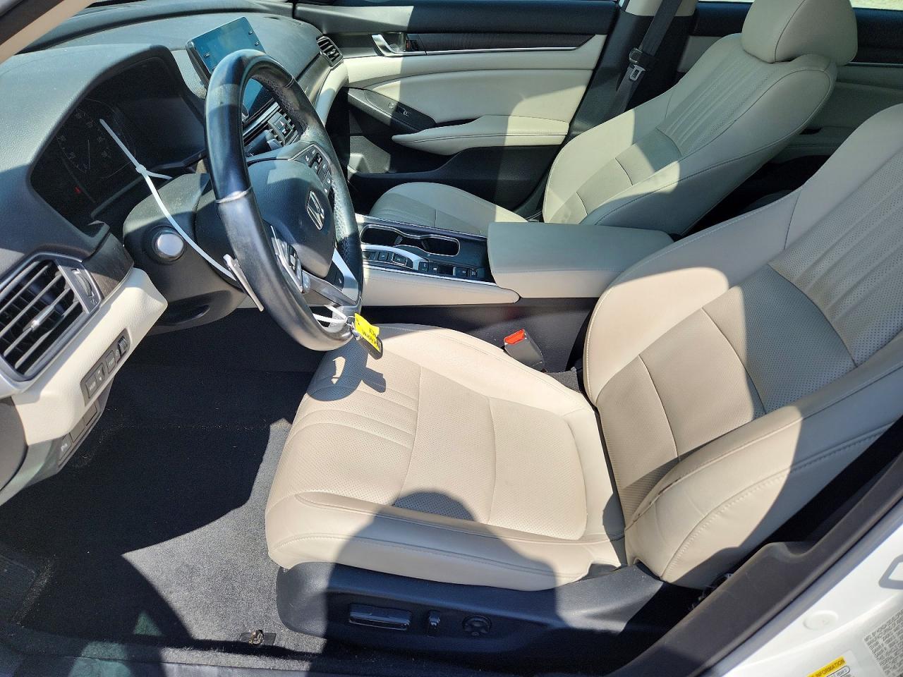 2021 Honda Accord Touring Hybrid - Фото 7