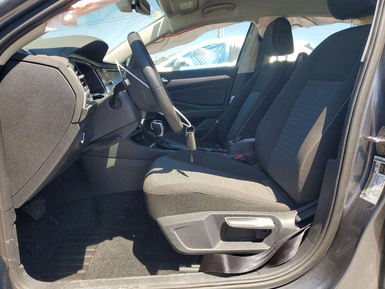 2024 Volkswagen Jetta S - Фото 7