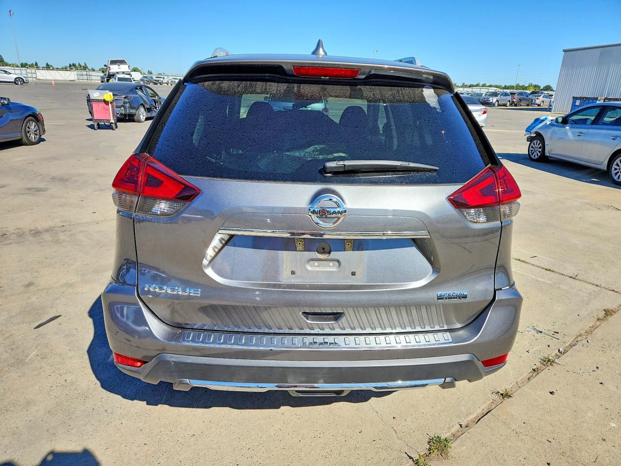 2019 Nissan Rogue S - Image 6