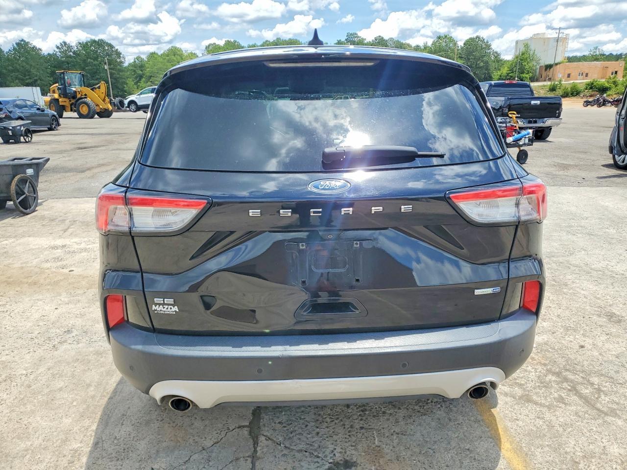 2020 Ford Escape Se - Фото 6