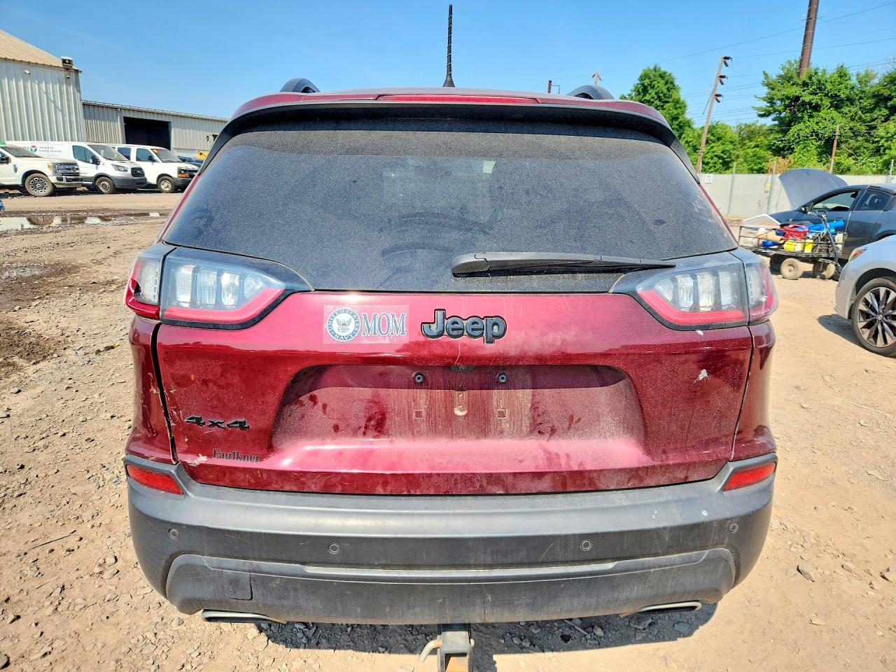 2019 Jeep Cherokee Latitude Plus - Image 6