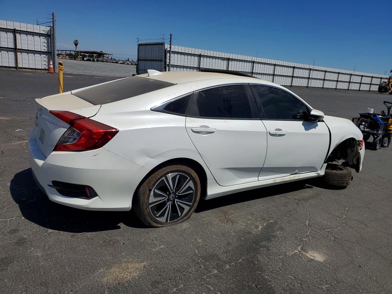 2017 Honda Civic Exl - Image 3