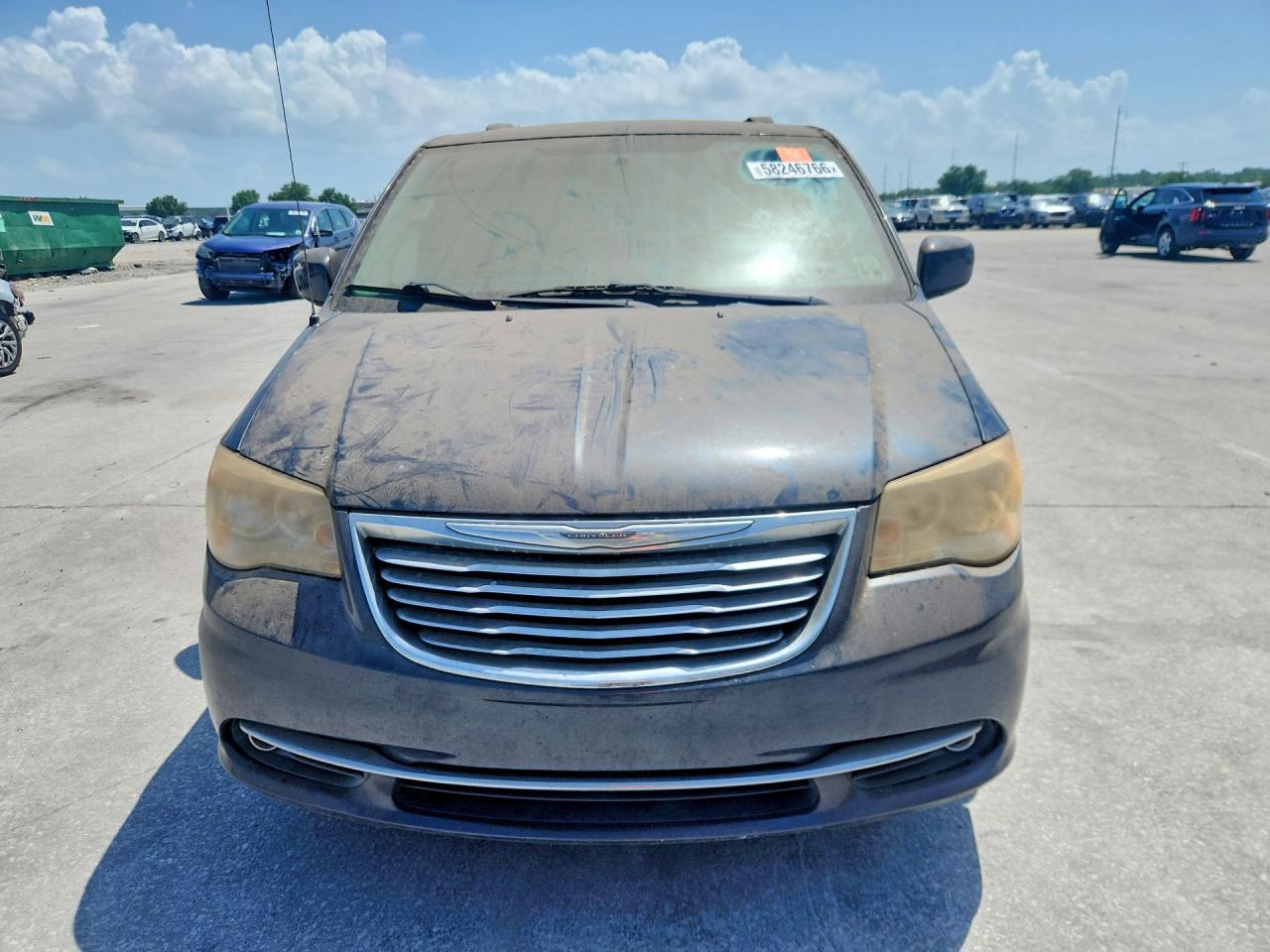 2014 Chrysler Town & Country Touring - Фото 5