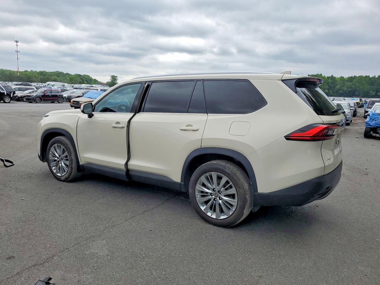 2024 Toyota Grand Highlander Platinum - Фото 2