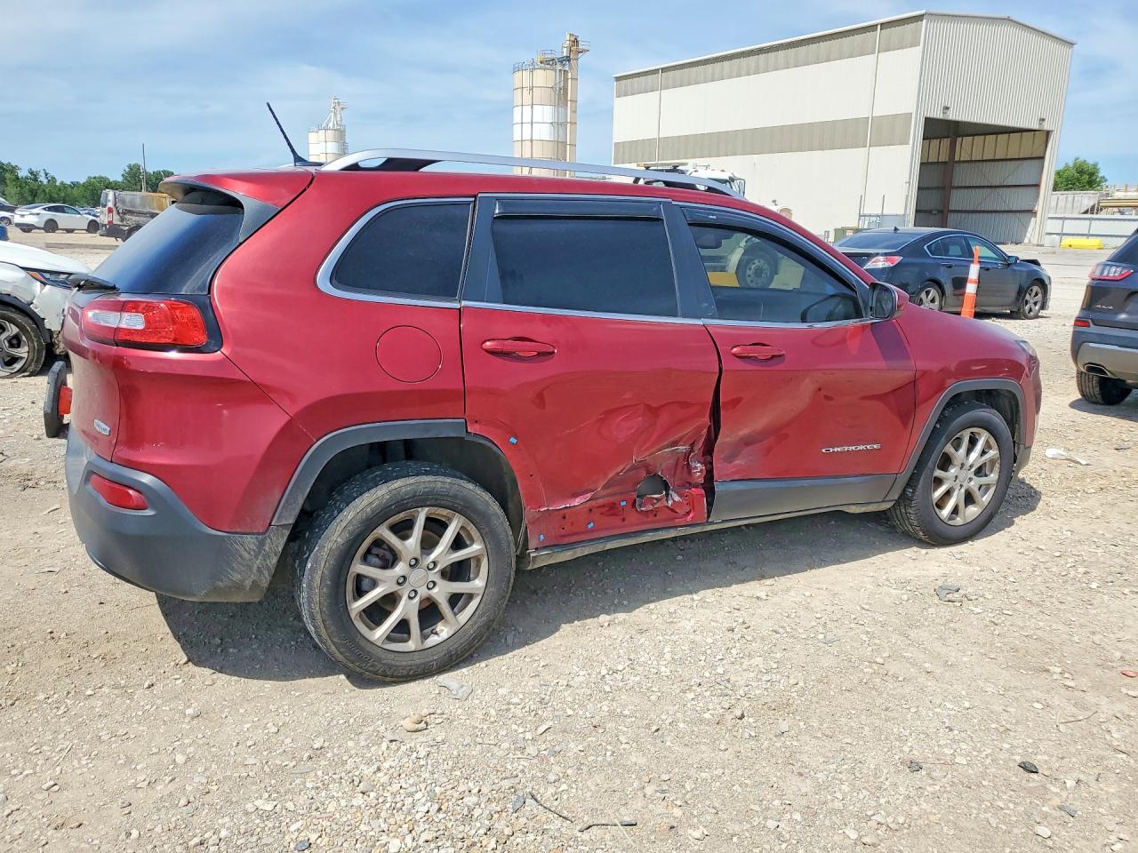 2014 Jeep Cherokee - Фото 3